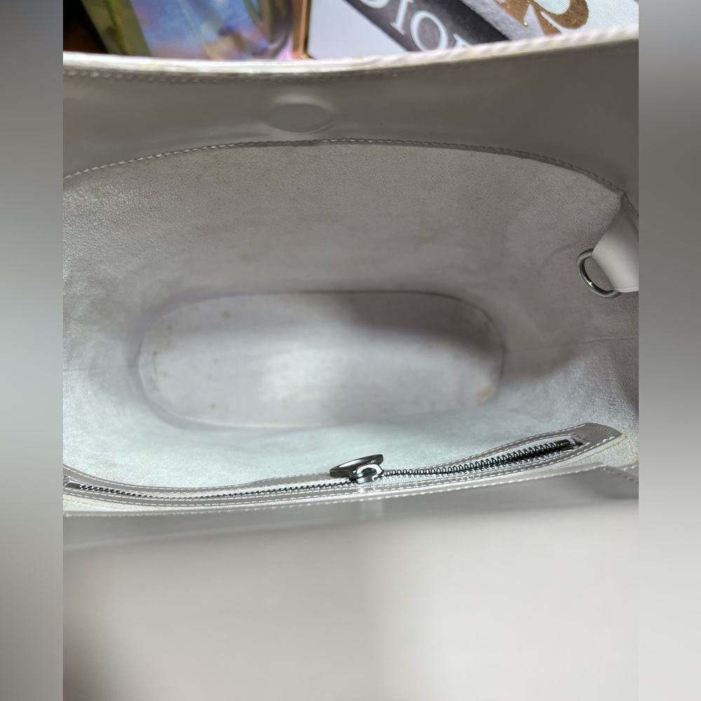 Louis Vuitton Gray/Taupe Epi Leather Sac Verse Bag - Picture 6 of 14